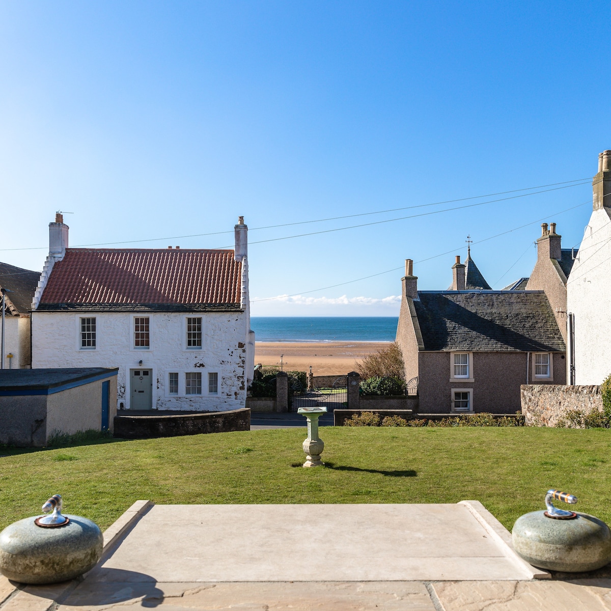 Russell Bank - Elie - beautiful house, sea views