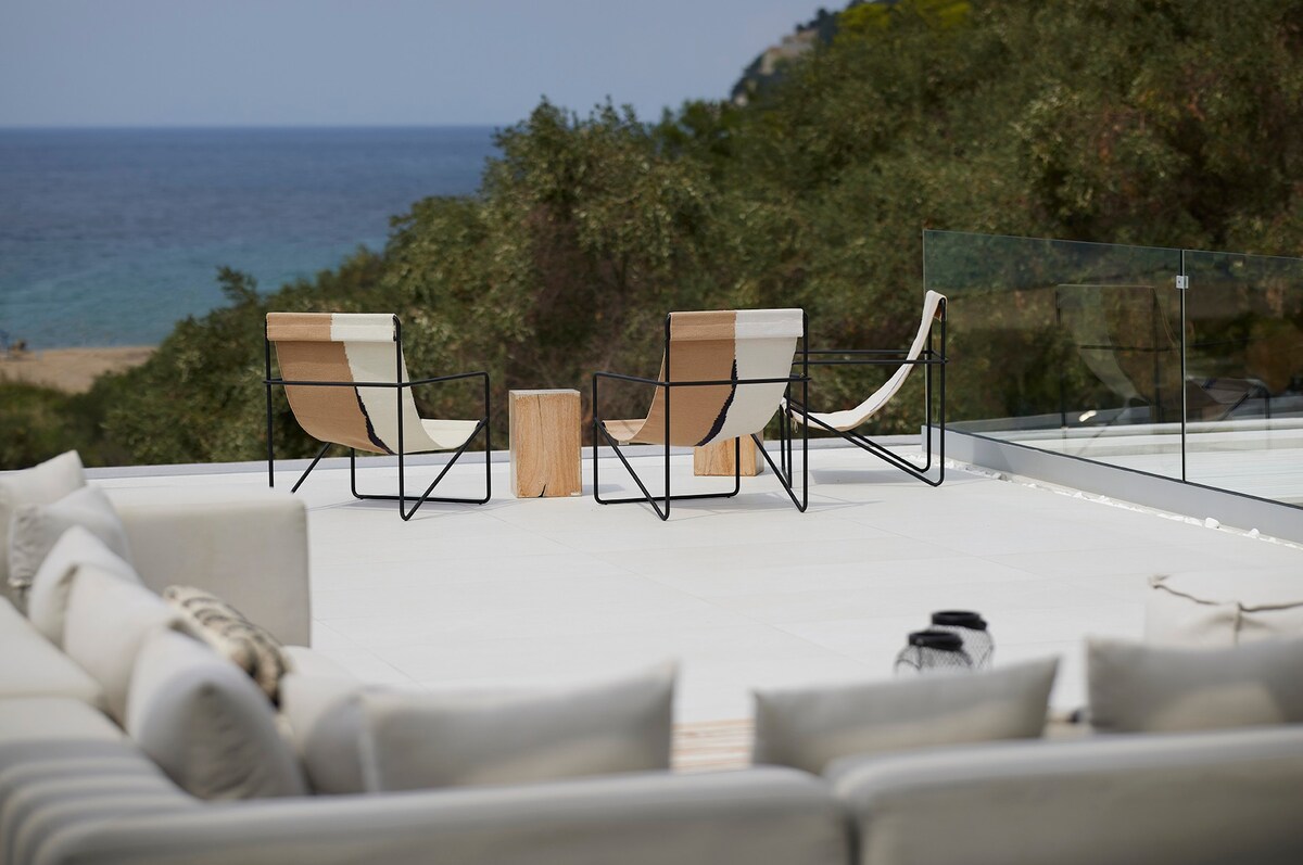 Unique design Beach villa in Skiathos (Ligaries)