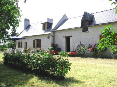 Cottage with 3 Bedrooms & Large Garden near Saumur