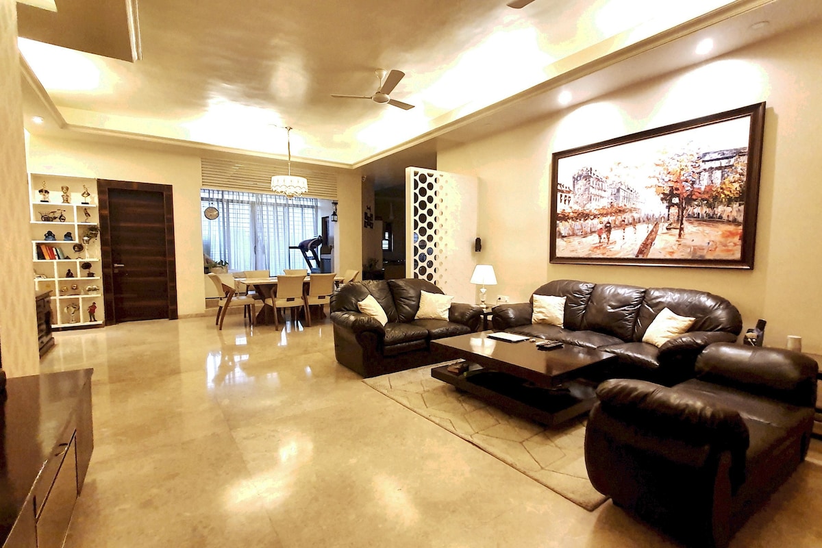 Luxury 2 BHK bunglow near Airport