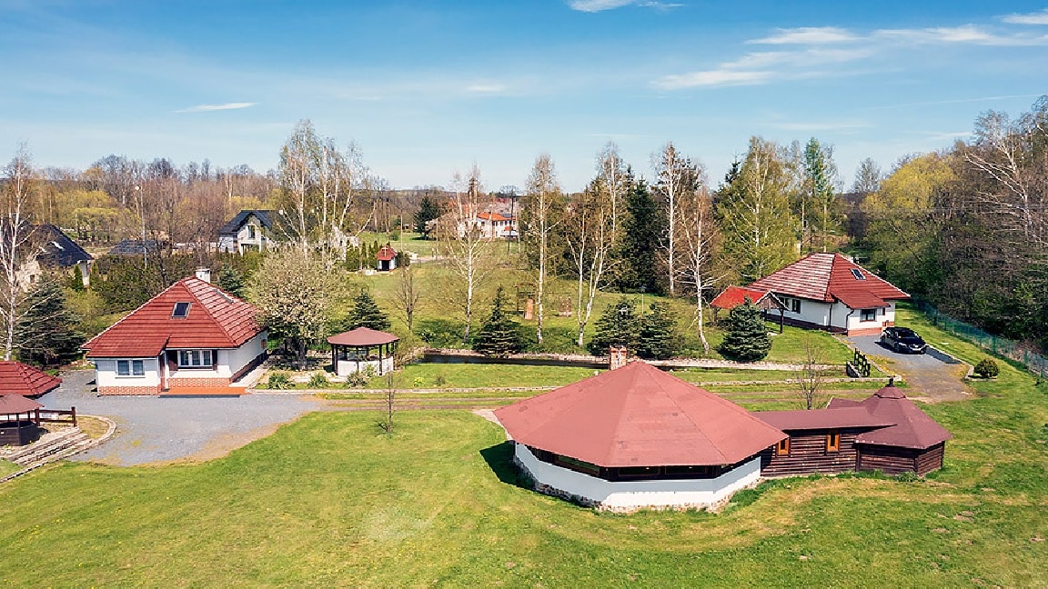 Cottages on Strumyk 1