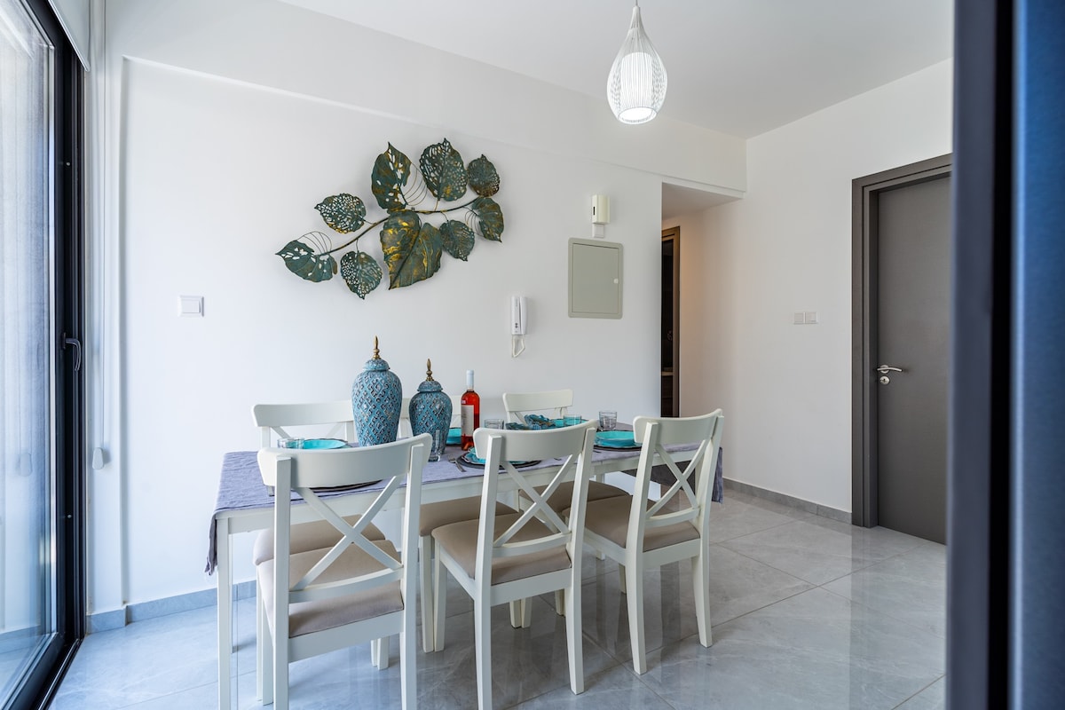 Blue Mint 2-Bedroom Apartment in Larnaca