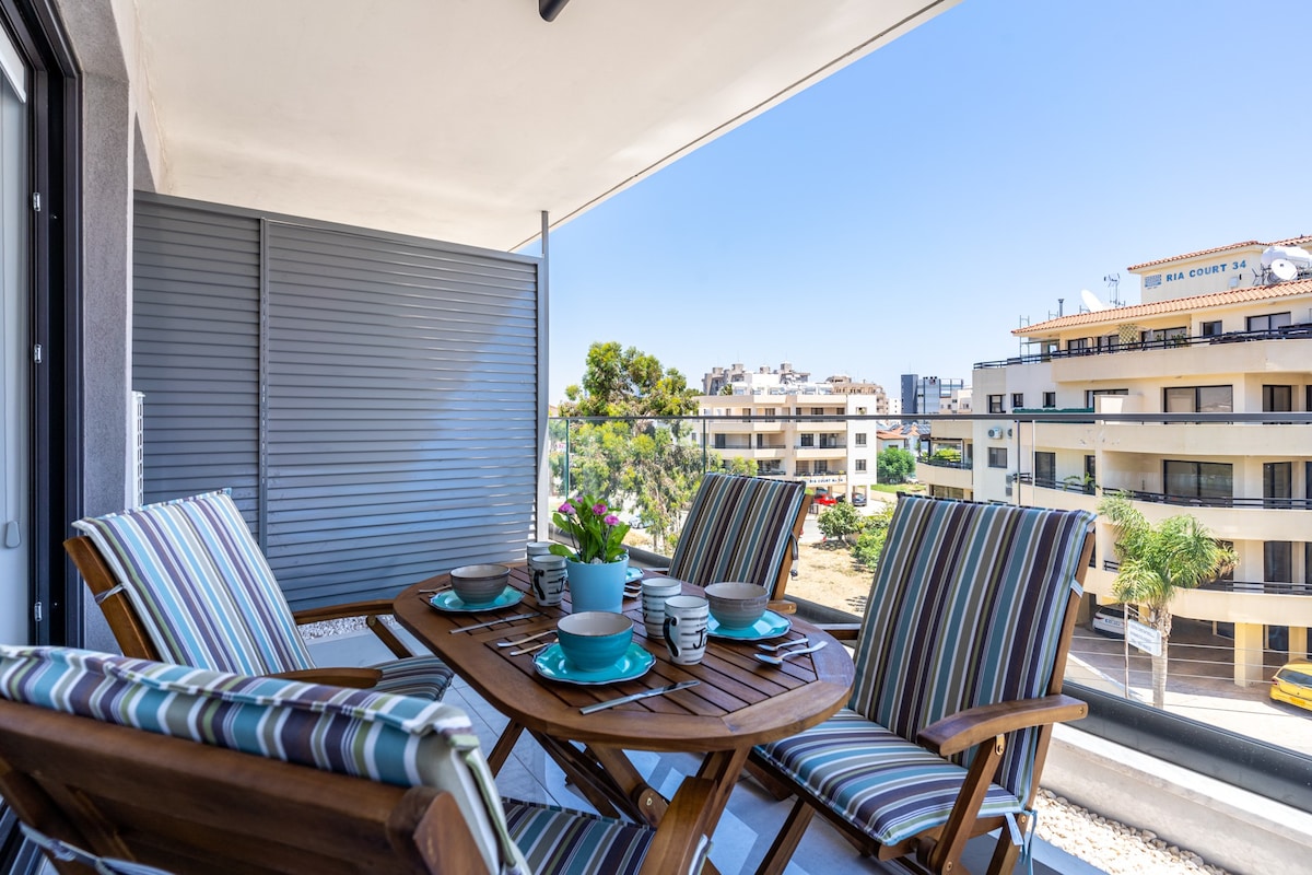 Blue Mint 2-Bedroom Apartment in Larnaca