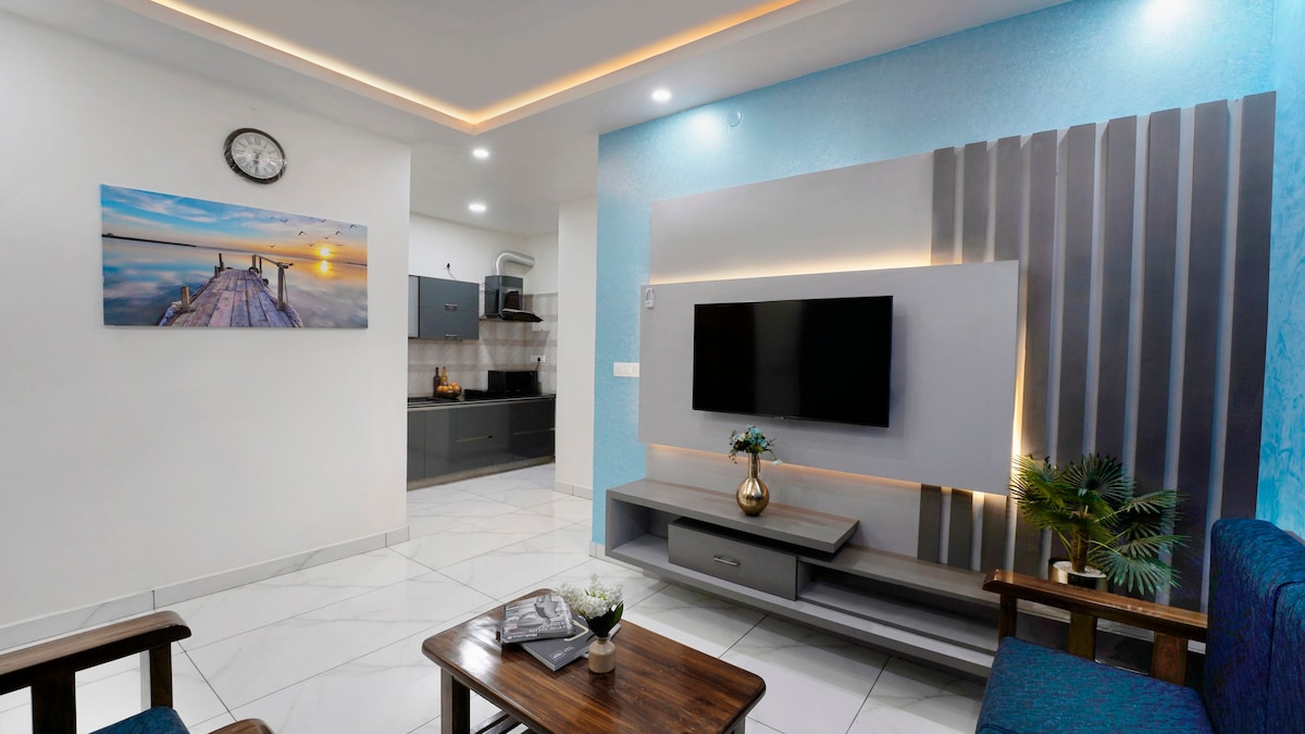 Premium 1 BHK Furnished Service Apartments