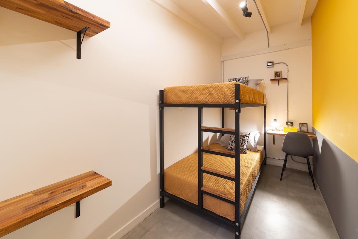GOOD PRICE Mini private room- best location
