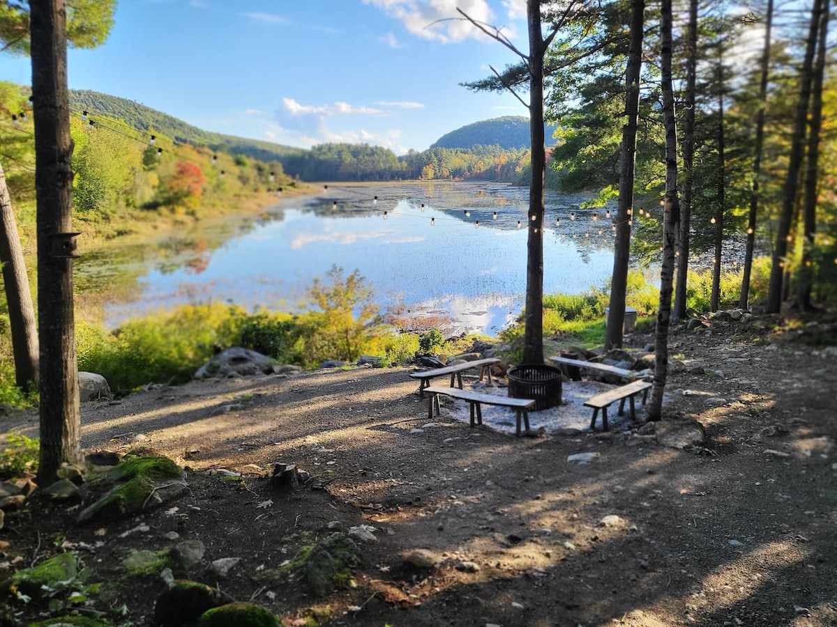 Mill Pond Waterfront小木屋，通往面包山