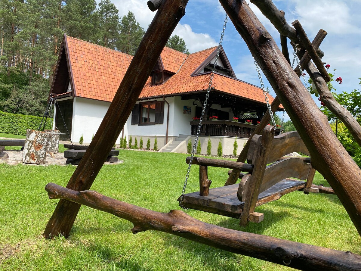 Dom w Krzyżach, na Mazurach