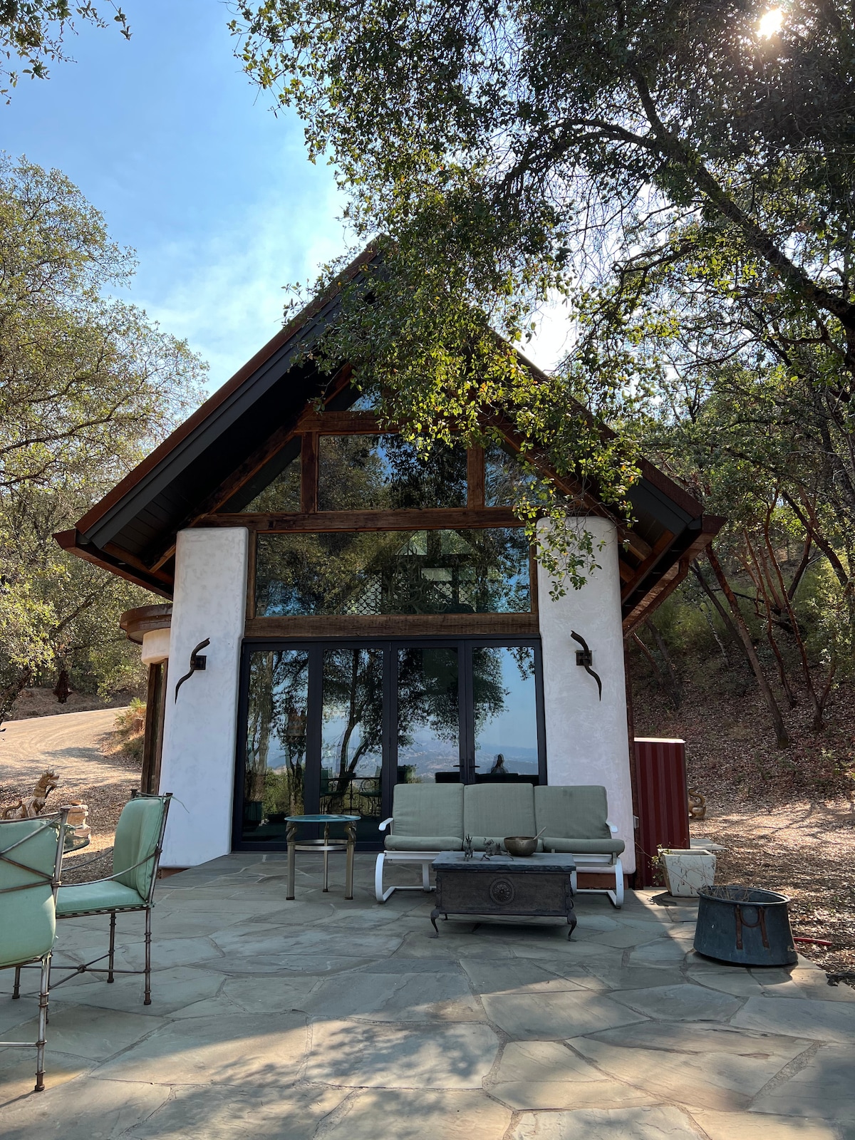 Hemp House as seen on HGTV,HotTub-Pool,Pot Tasting