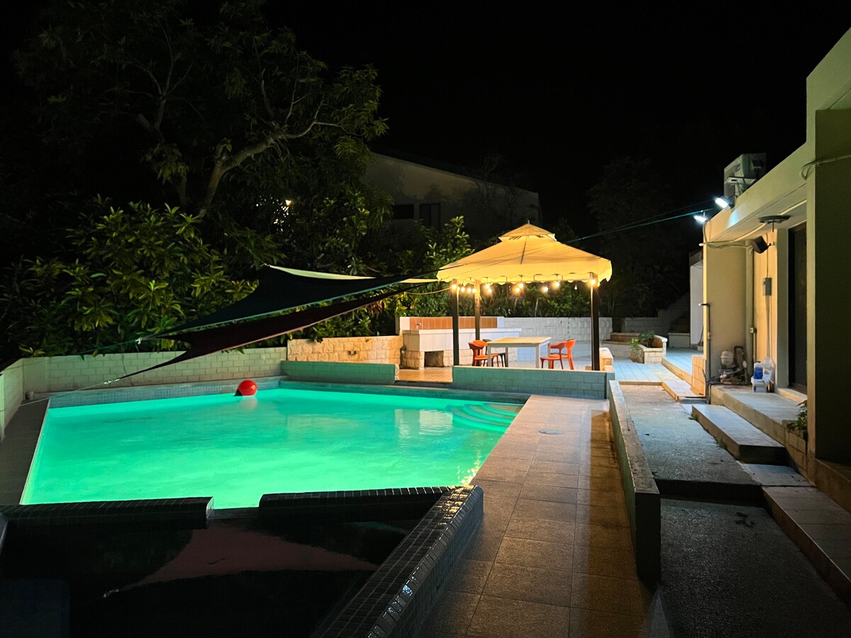 NO.6(whole) Angel swimming pool villa