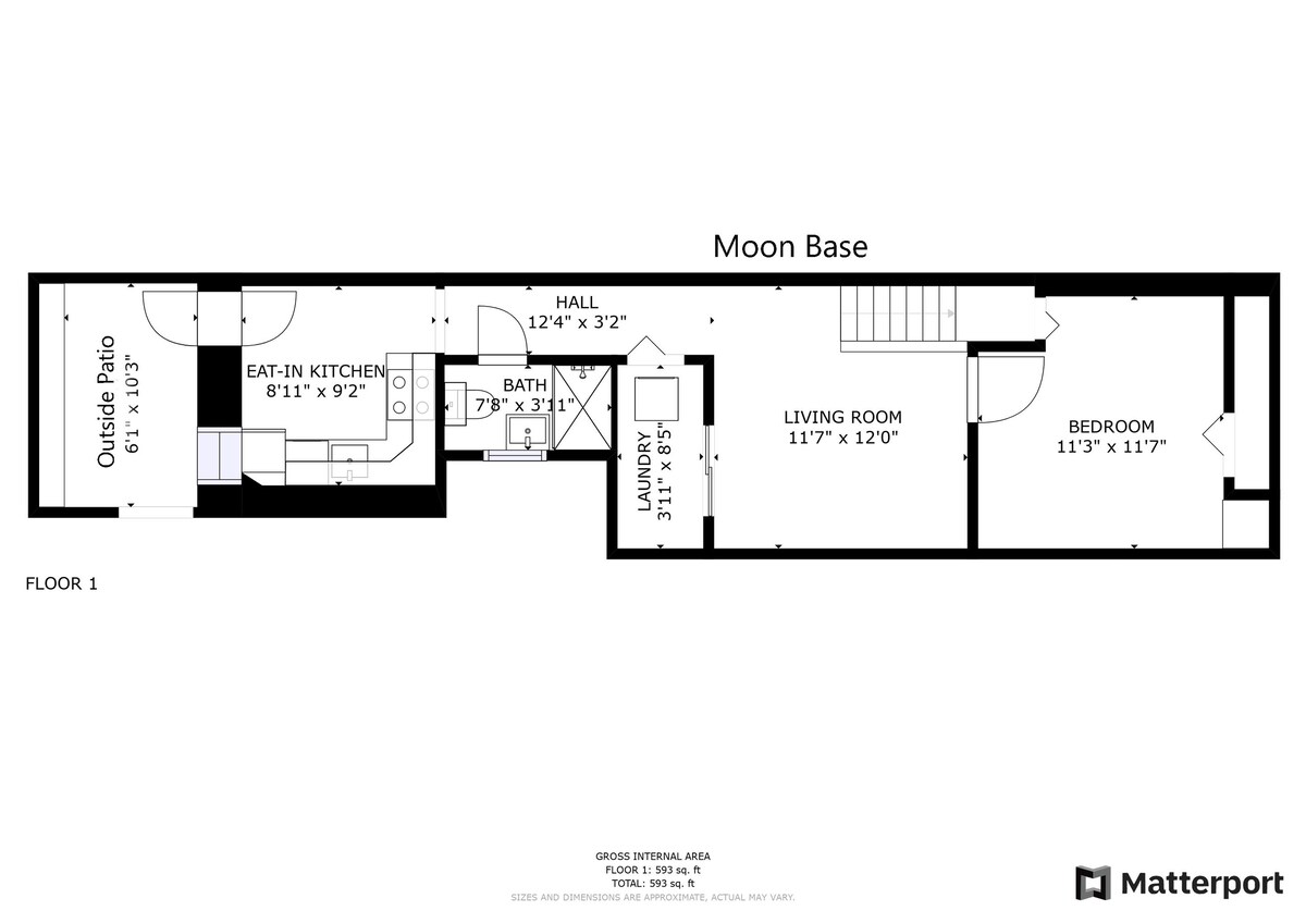 带电影投影仪的汉普登月亮基地（ Moon Base in Hampden ） ！