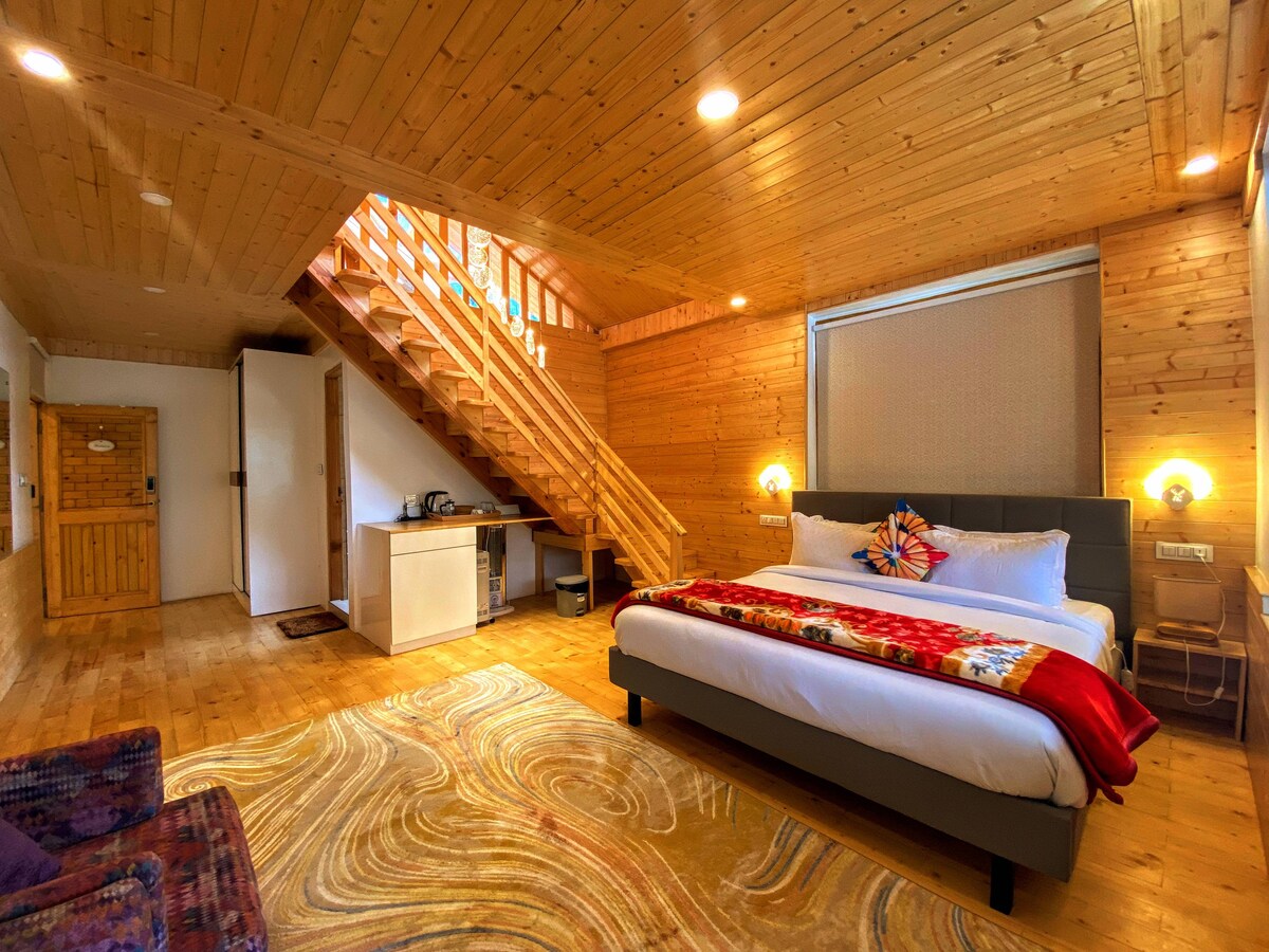 Scotch Bowmore Luxury Room1 BBQ River Manali