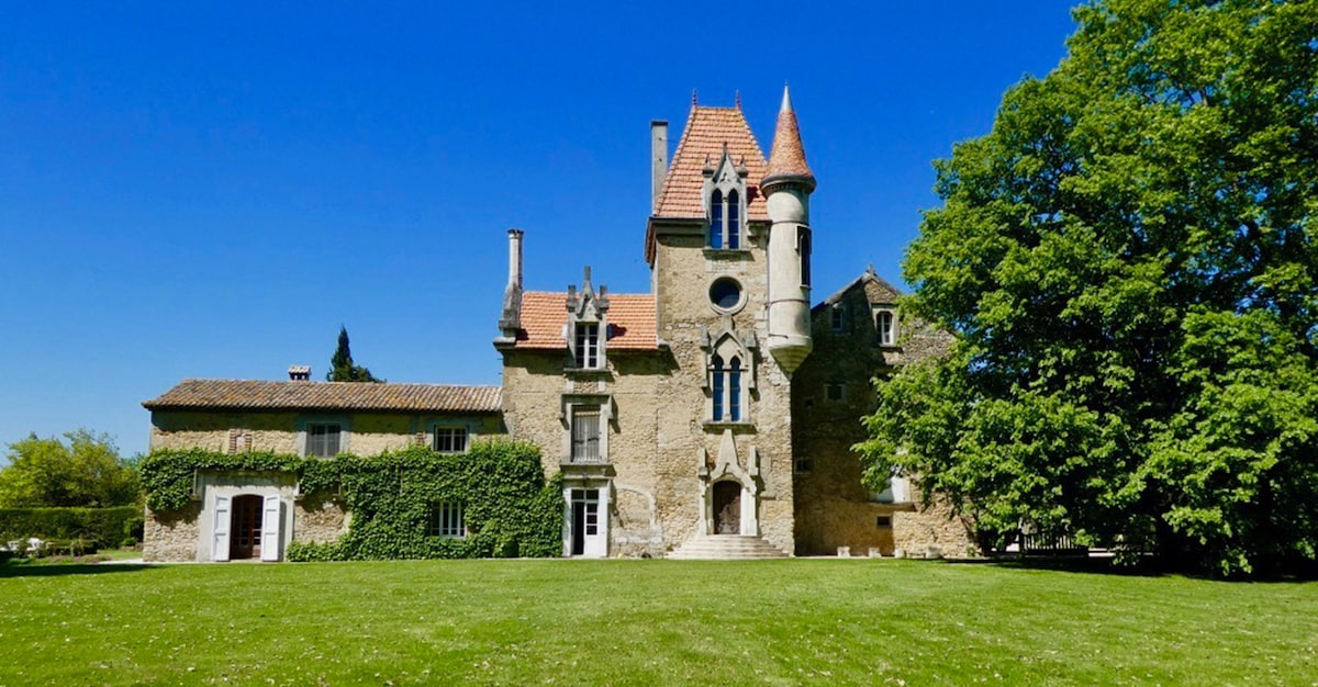 Petit Château (8 pers) avec piscine