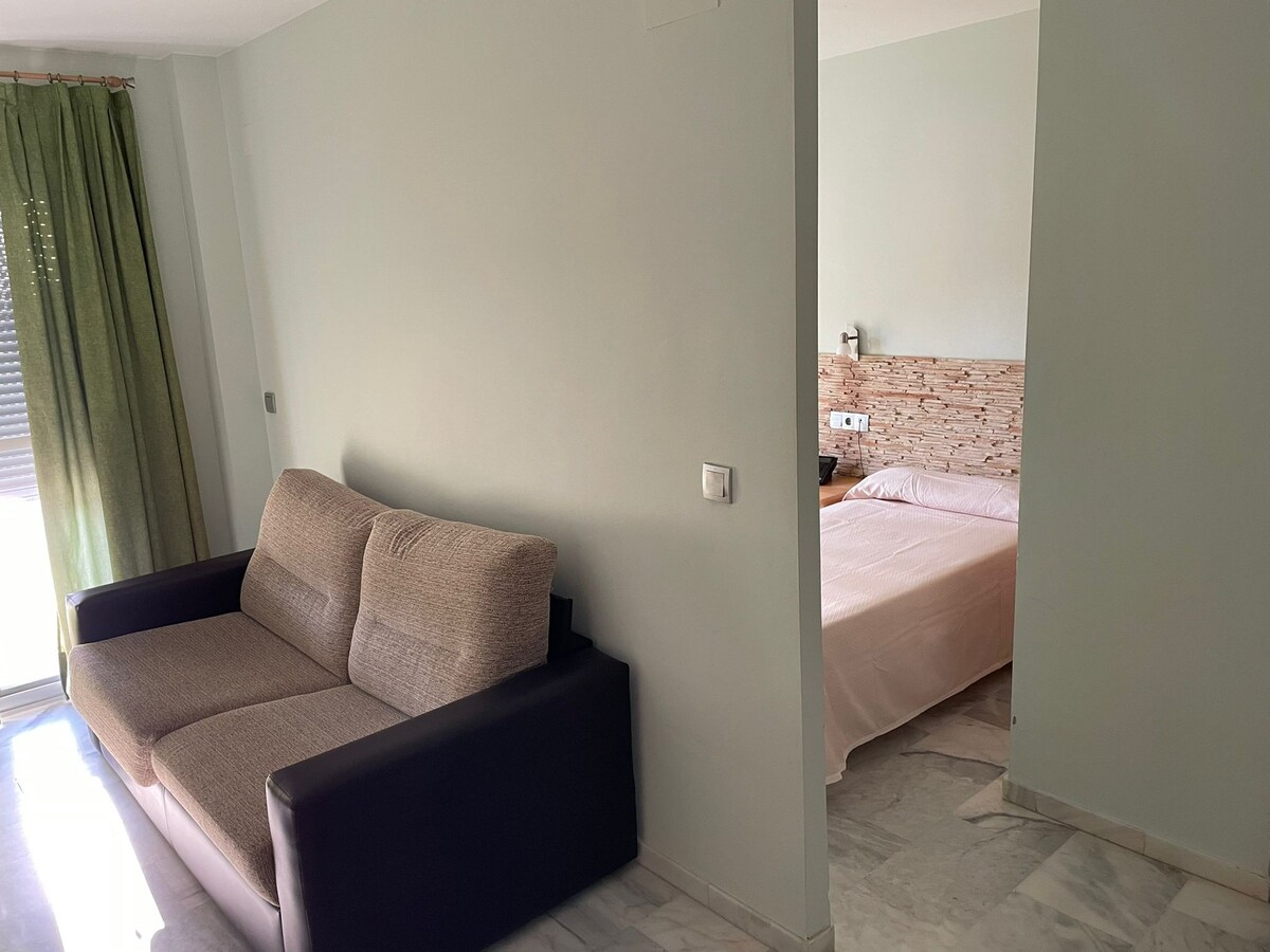 Apartamento con balcón