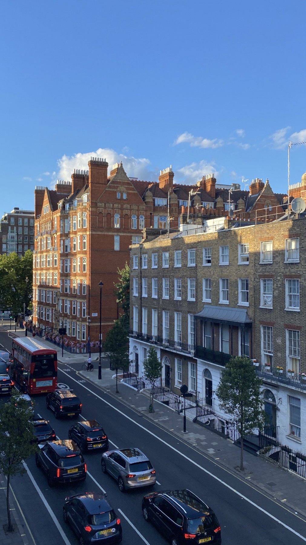 贝克街站（ Baker Street Station ）附近的大套房卧室