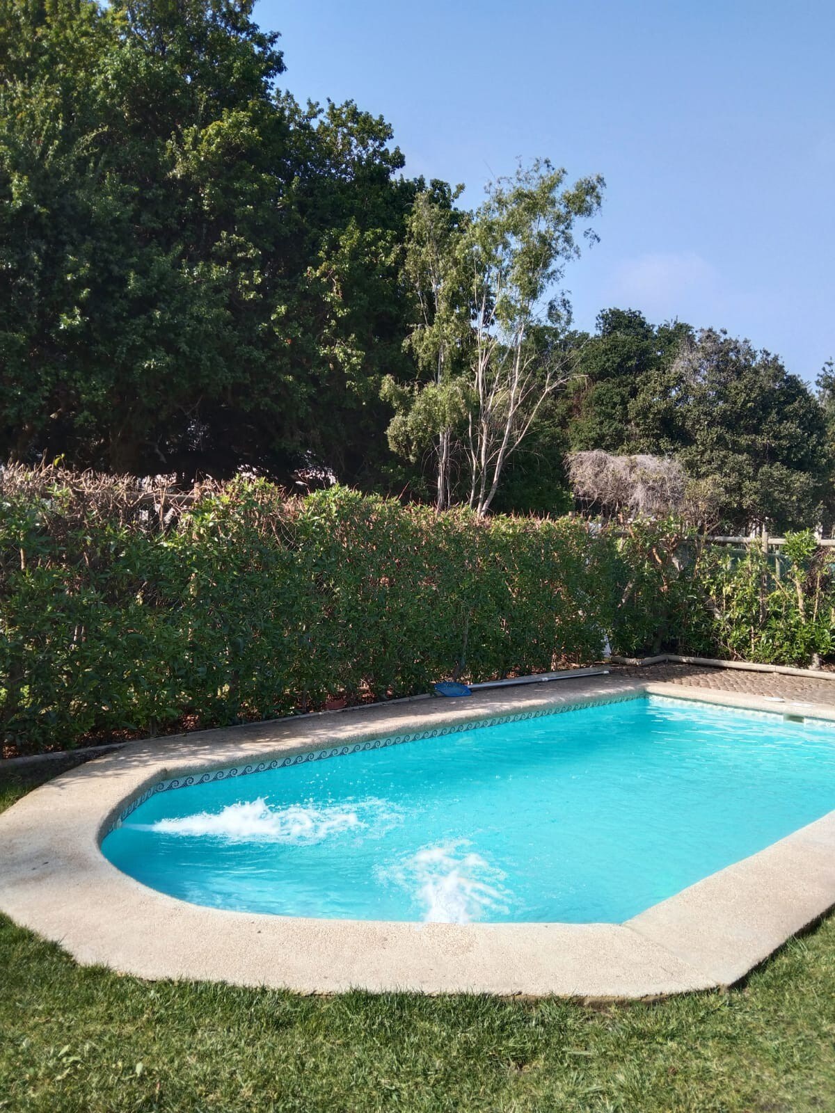 Agradable casa con piscina