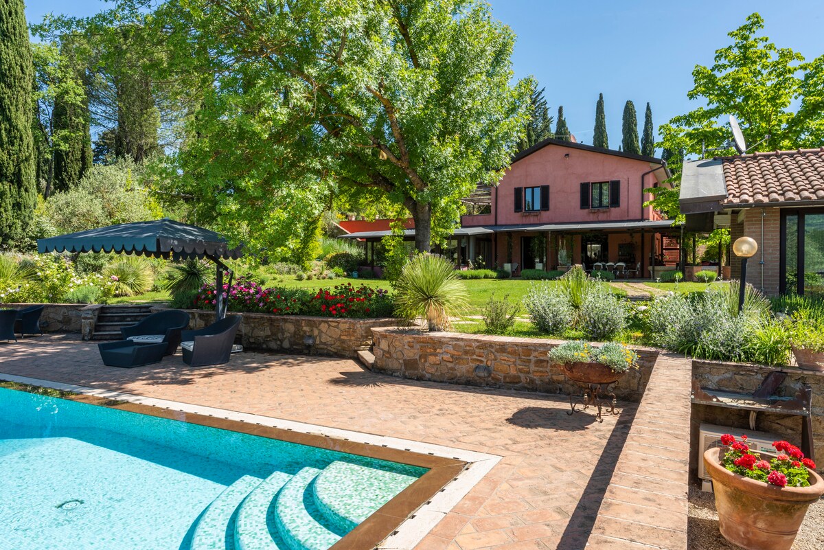 圣吉米尼亚诺别墅（ Villa San Gimignano ）景观-豪华、泳池、网球