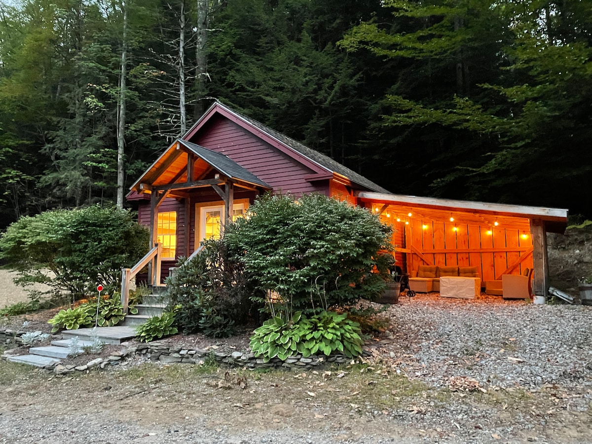 Modern Studio on a White Mountain homestead