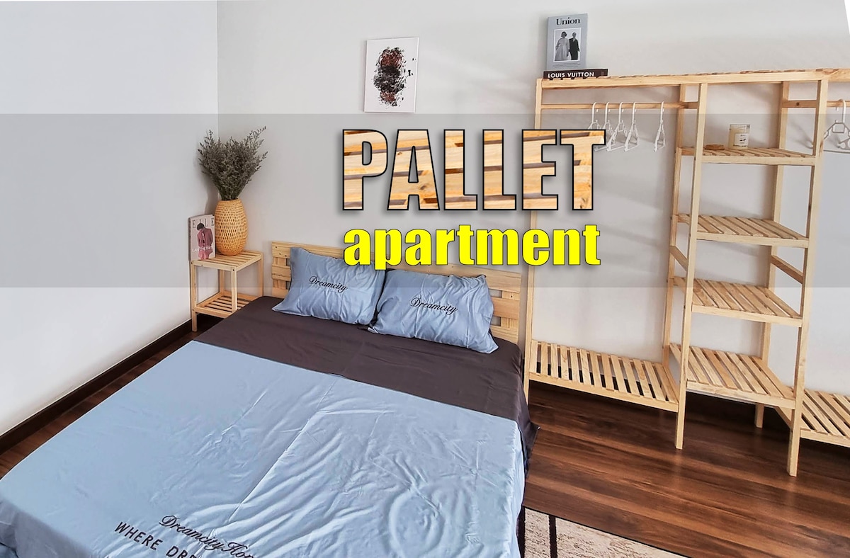 Pallet Apartment