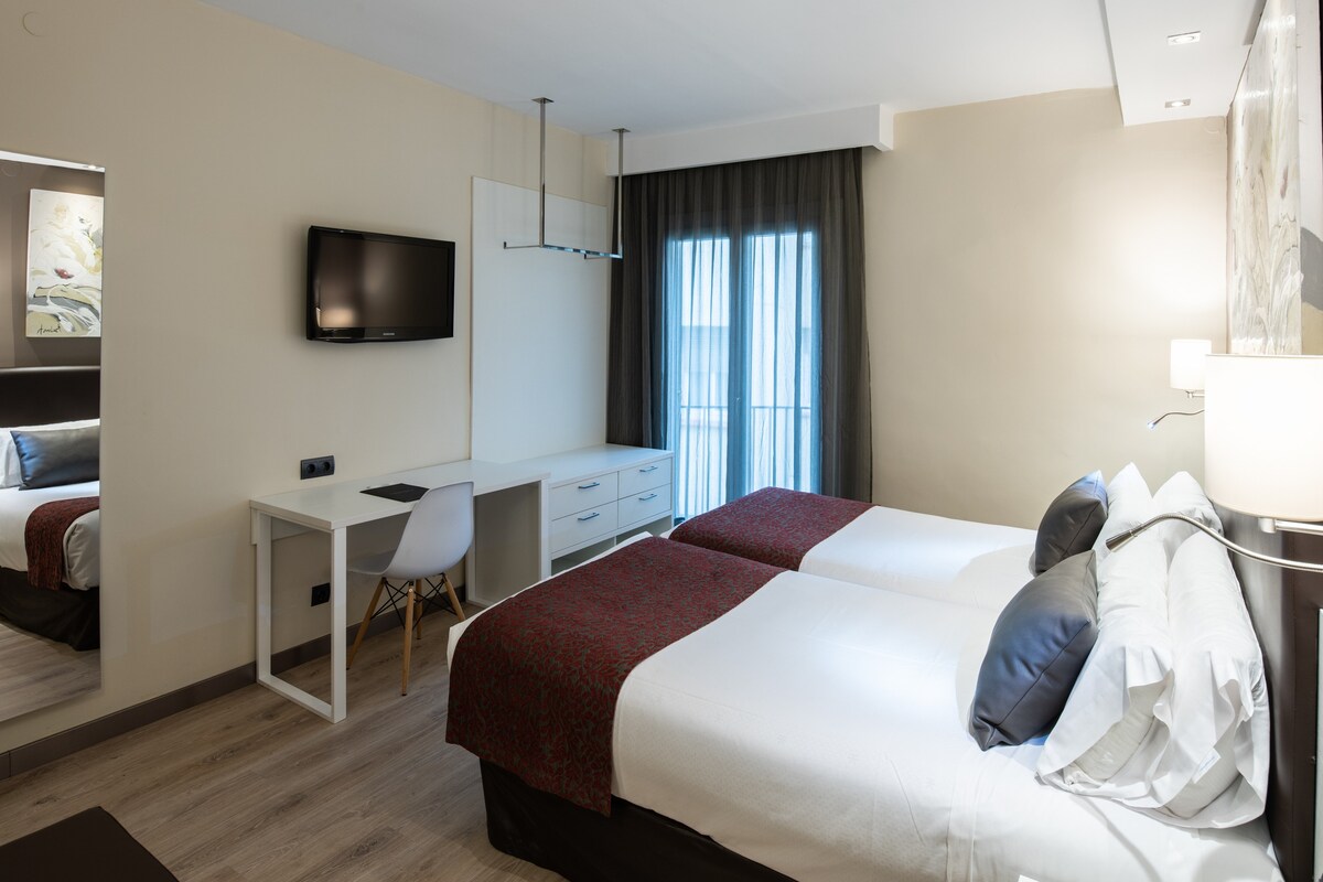 Catalonia Castellnou 3* Hotel - Double room