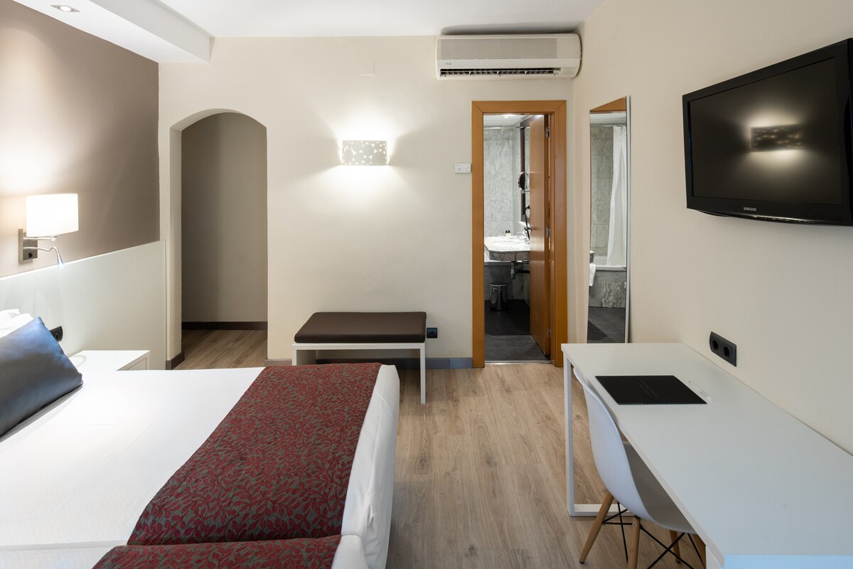 Catalonia Castellnou 3* Hotel - Double room