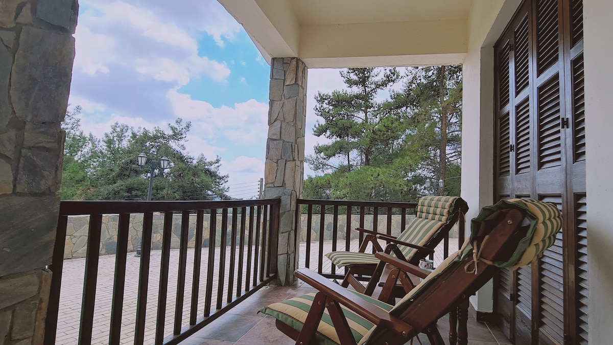 STAY: Forest View |2 BR Villa | Quiet Area