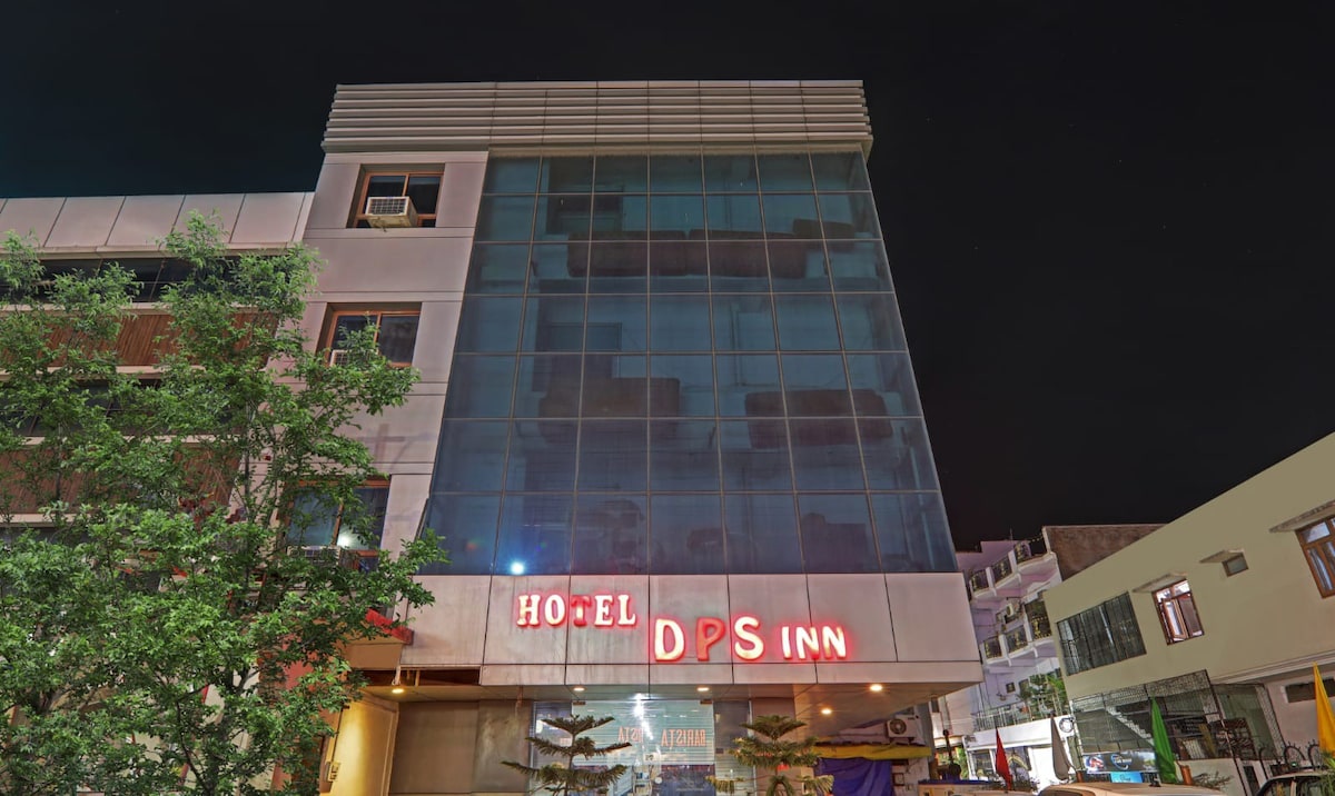 Hotel D.P.S International By WB Inn
