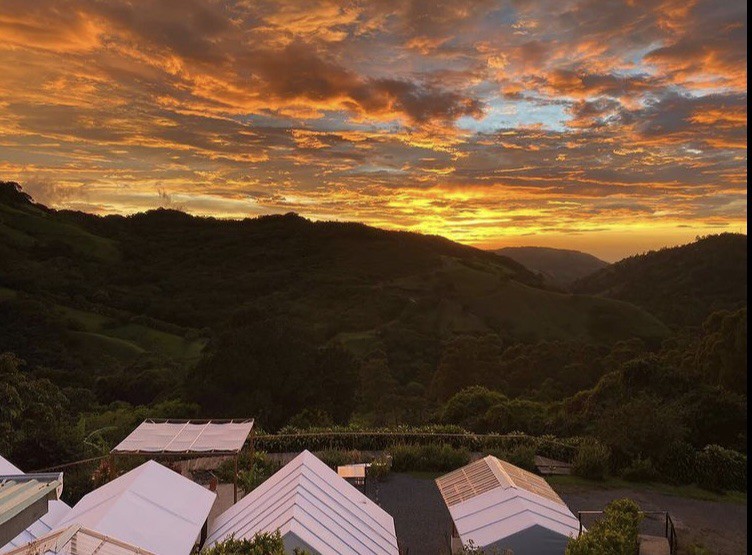 Alas Monteverde Mountain-top Chalet