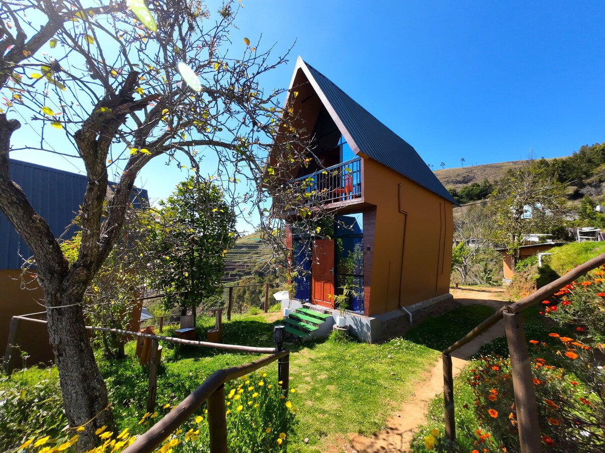 A-Frame Cabin with Mountain view