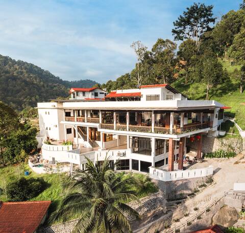 Ellin Forest/Villa for 65 Pax/Bentong