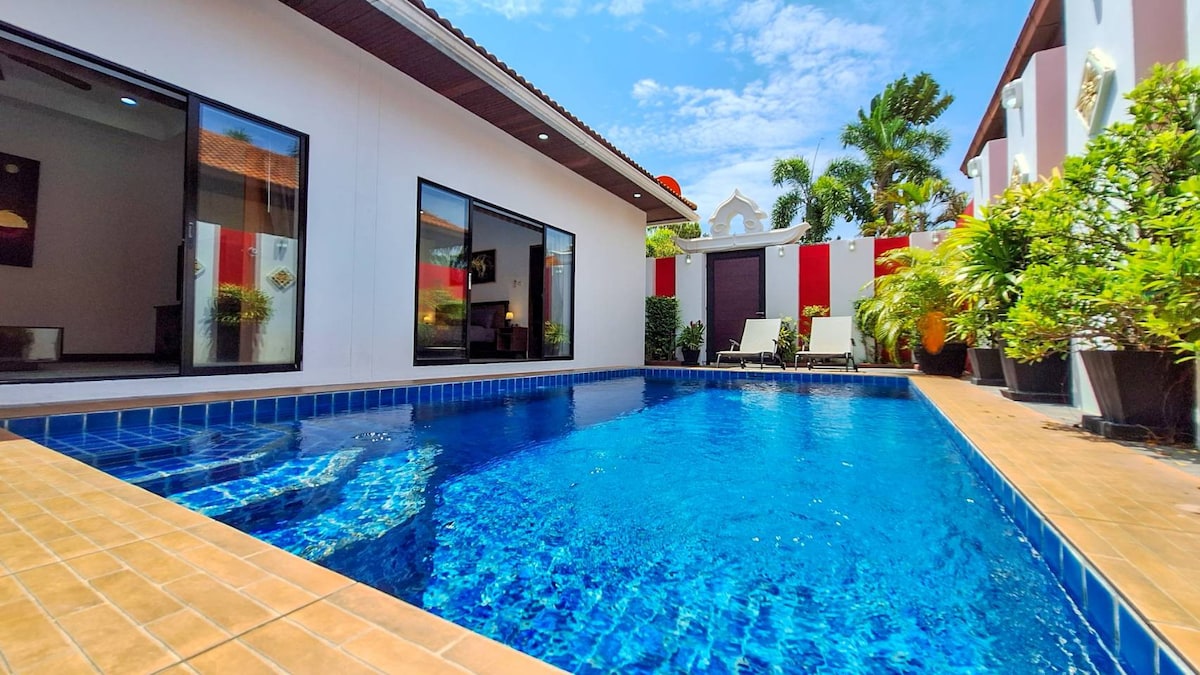 Majestic Residence Pool 51, Pratumnak, Pattaya