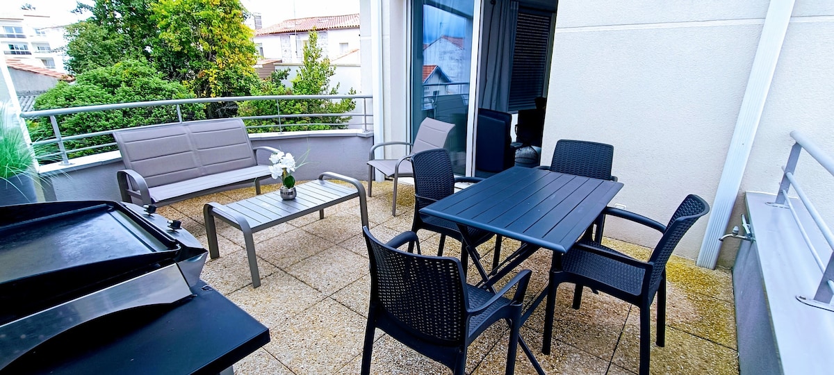 Appartement-centre ville, plage, tous commerces,