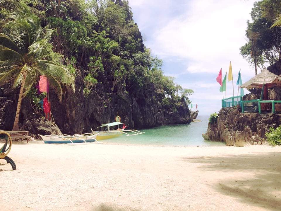 Paksi Cove Resort