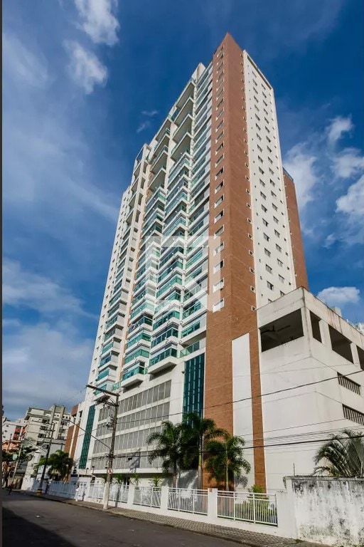 Apartamento Duplex encantador com vista para o mar