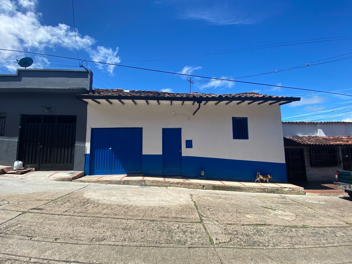 Habitación privada para 5 /San Vicente de Chucurí