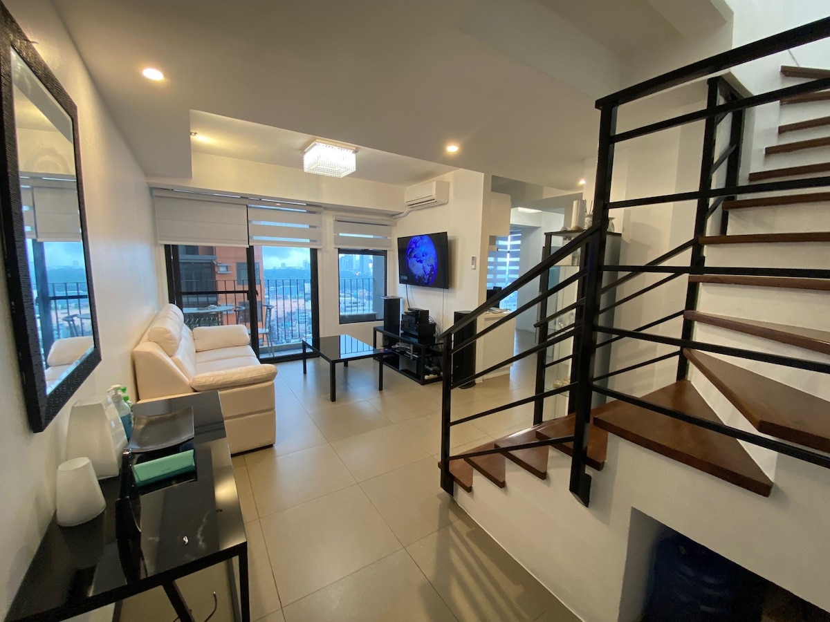 Penthouse unit in Cubao