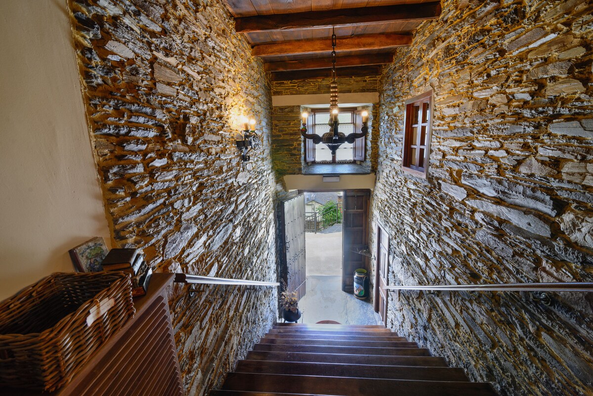 Habitación Casa Aldea en Asturias. A Casoa