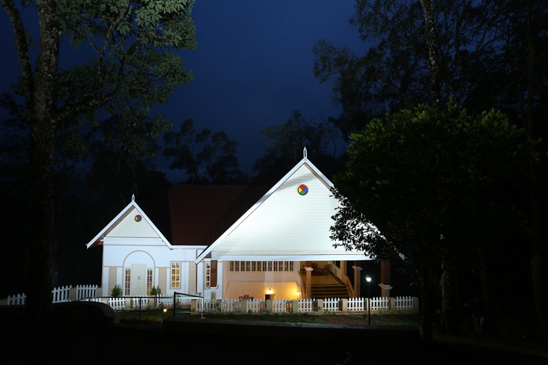 Munnar chinnakanal unlimited privacy Bungalow