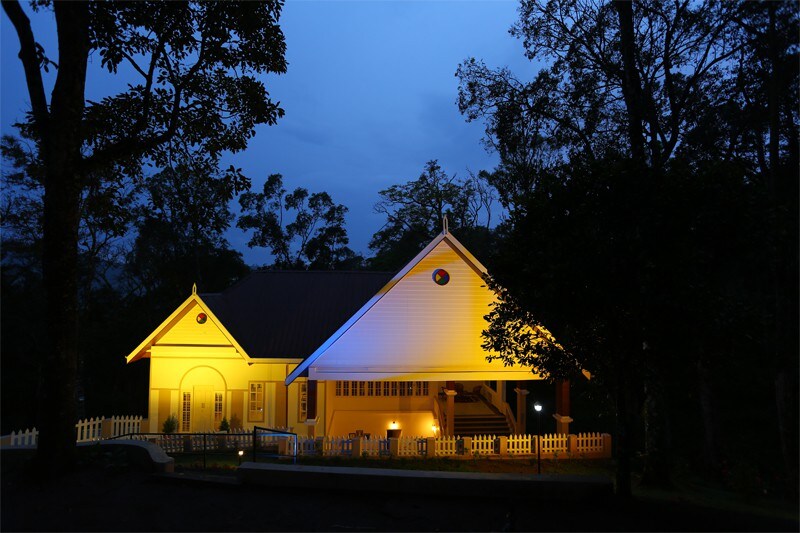 Munnar chinnakanal unlimited privacy Bungalow