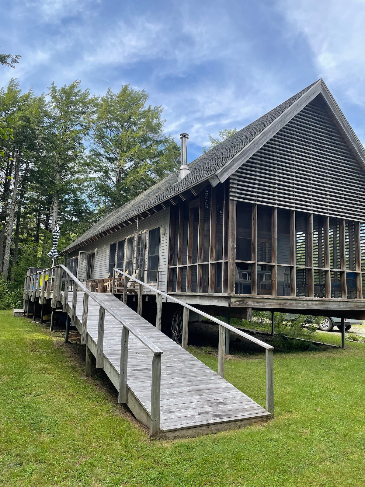 Lake-front cabin on Abrams Pond