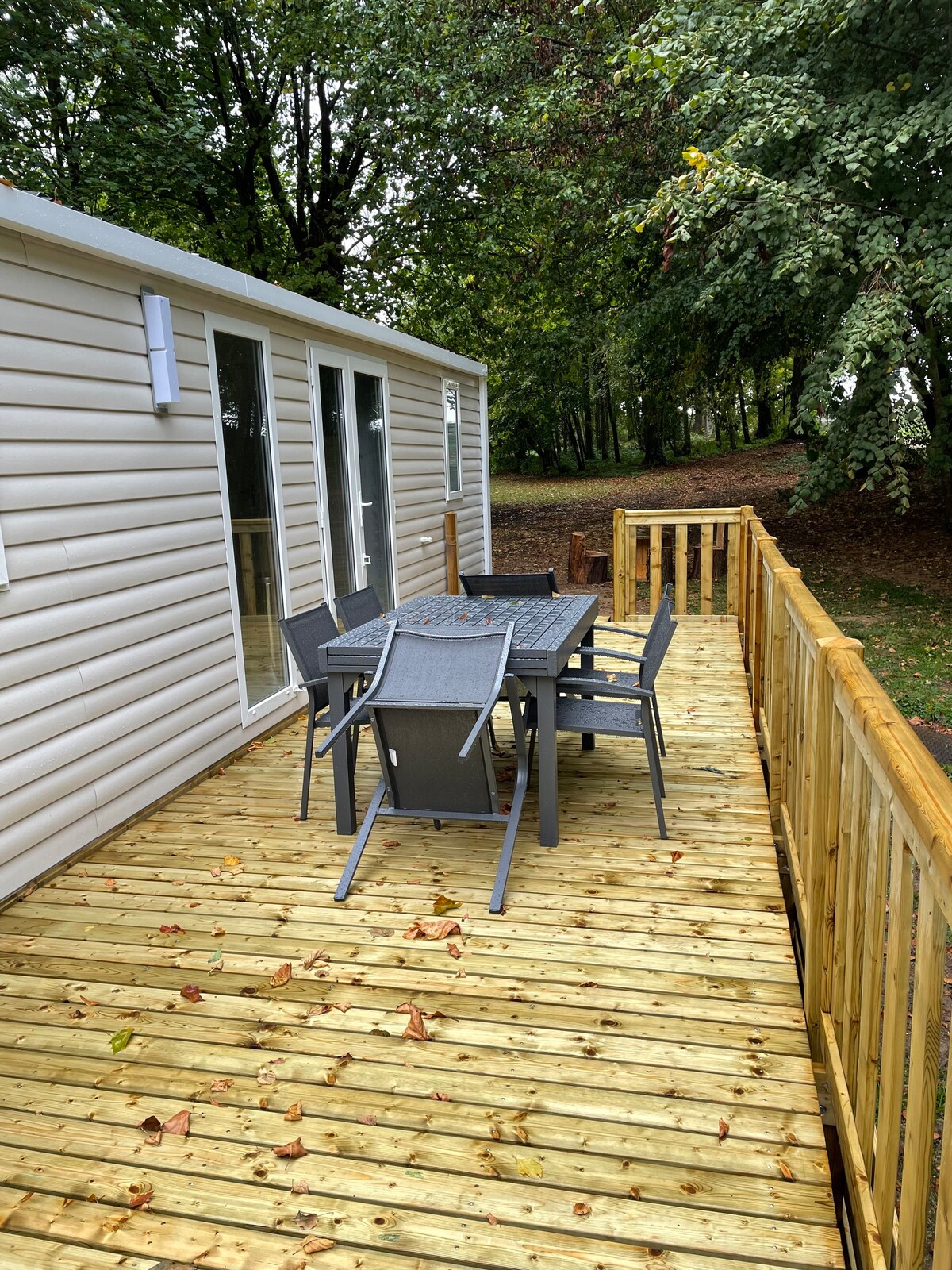 Charmant bungalow pour 6 personnes avec piscine