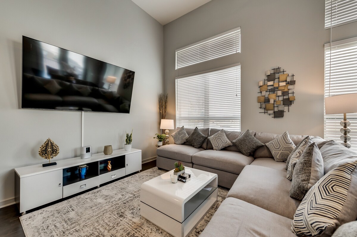 宽敞的3卧室公寓，配备现代便利设施- Las-Colinas
