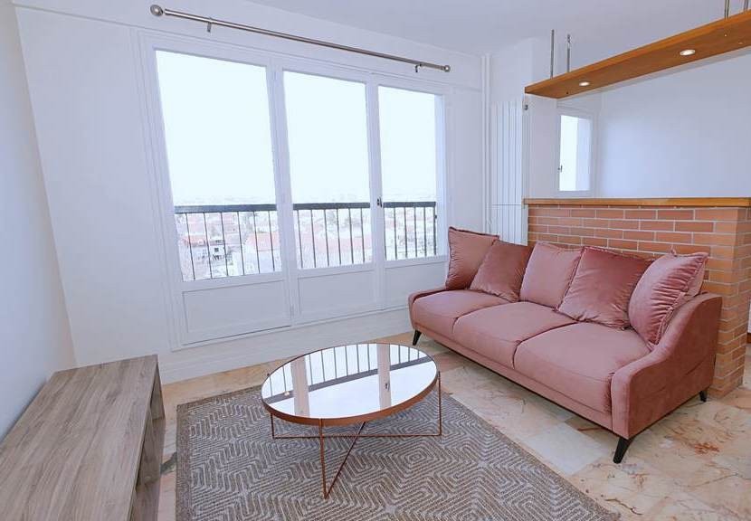 可欣赏塞纳河美景的舒适公寓
