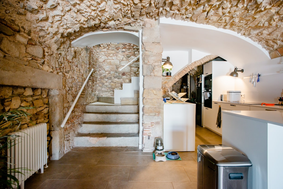 Peaceful Stay in Girona’s Cycling Paradise