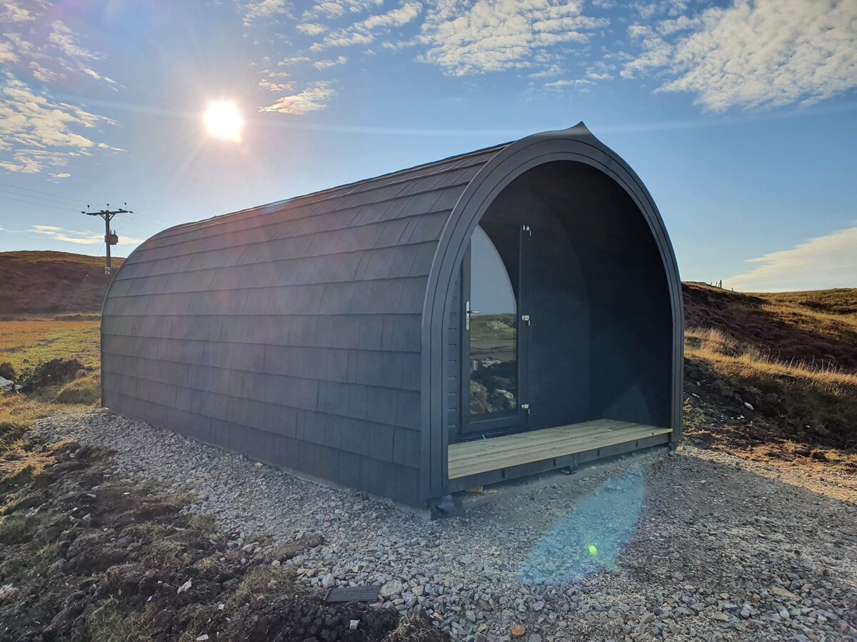 Grimsay Glamping - Pod Ruadh