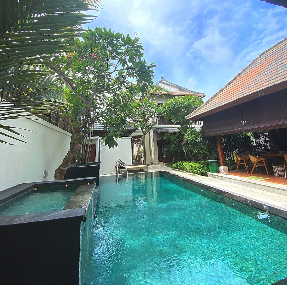 4  Beds Private Pool Villas at Sanur BEACH SIDE!