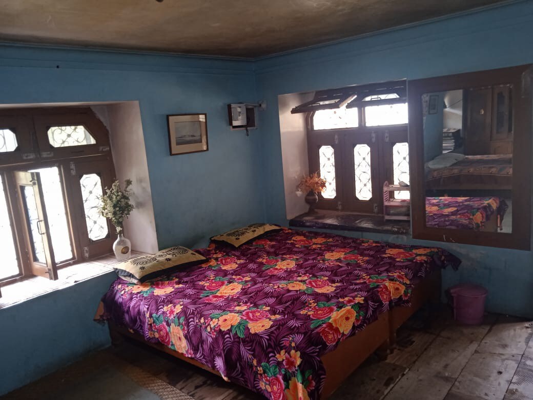 Spacious 2 Bedroom Stay in beautiful Supi Village