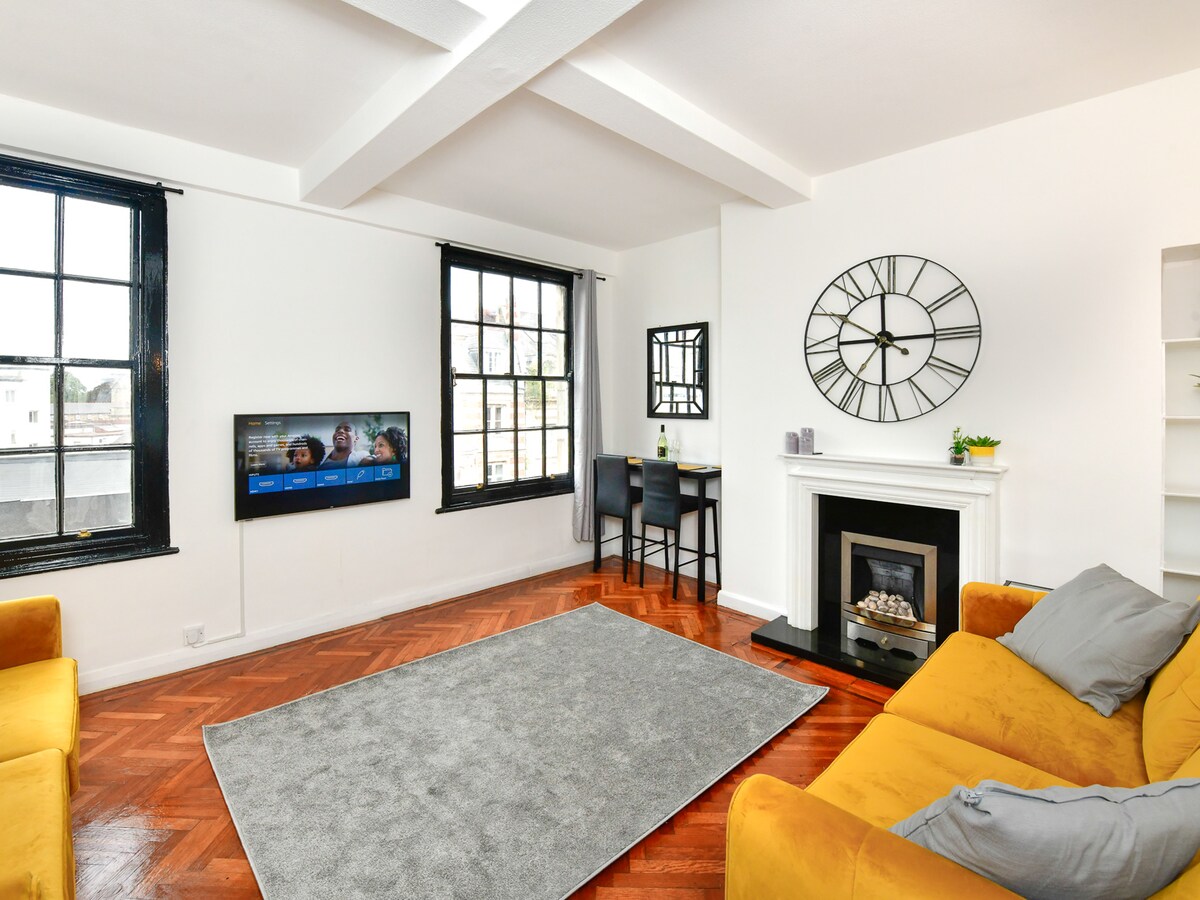Cosy & Stylish 1 Bedroom Apartment in the City!