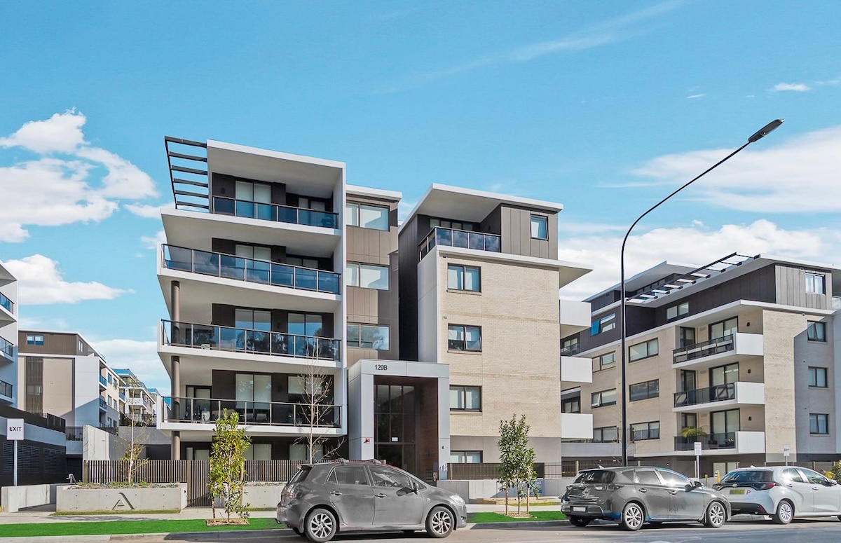 Schofields Brand New 2 Br Apt｜Parking + Privacy