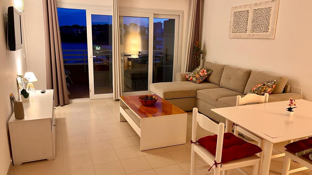 Precioso apartamento con servicio de piscina