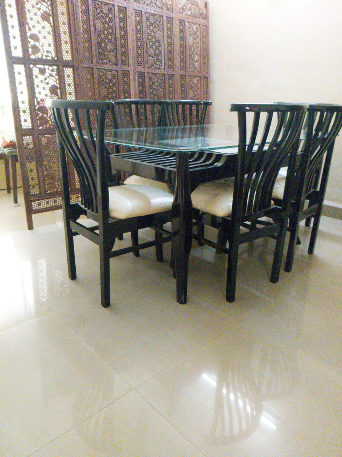 A private room in shared Apt. Business Bay Yerwada